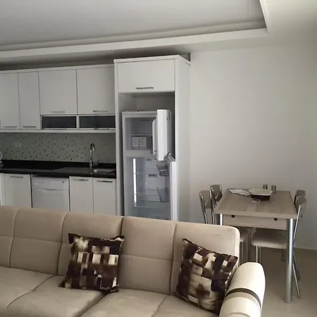 Crown City A54 Apartment *